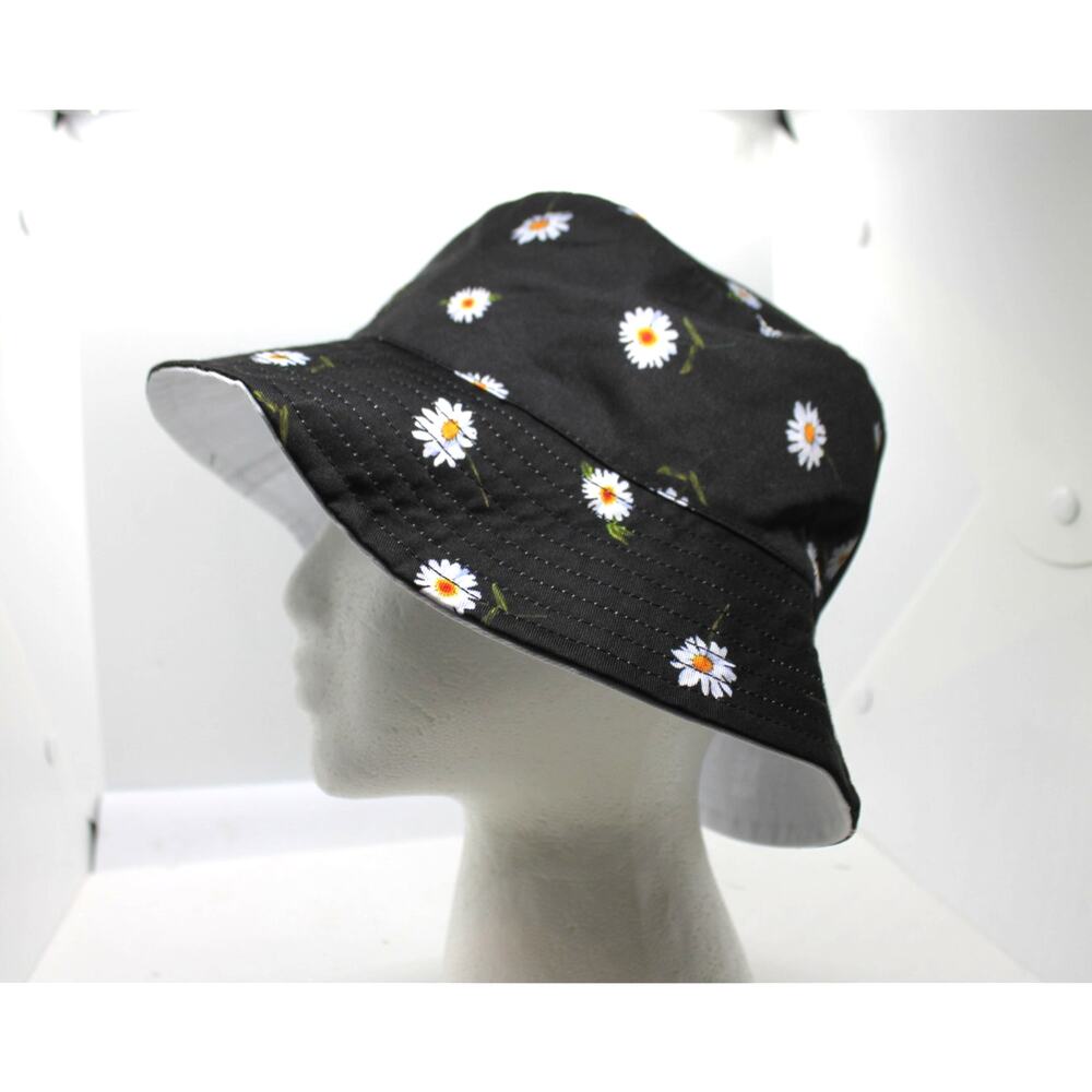 Alice + Olivia Black Daisy Bucket Hat with White & Yellow Floral Print